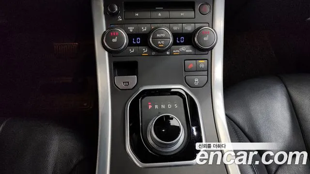 Land Rover Range Rover Evoque 2015 thumb 9