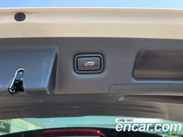 Hyundai Santa Fe 2022 thumb 9