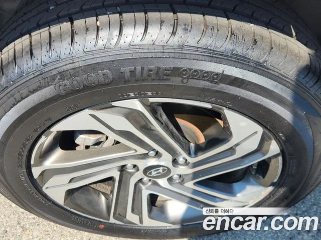 Hyundai Santa Fe 2022 thumb 4