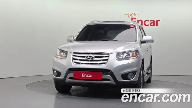 Hyundai Санта Фе 2011 thumb 8