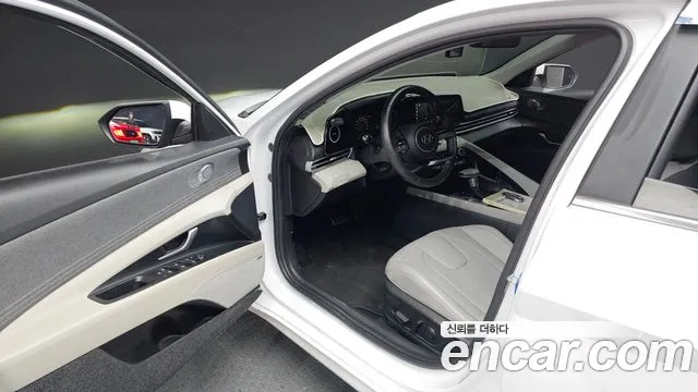 Hyundai Elantra 2020 thumb 5