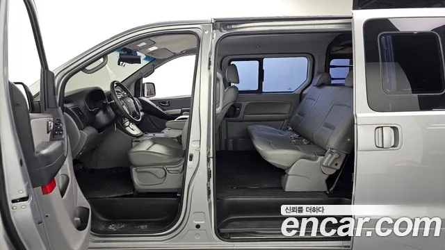 Hyundai Staria 2014 thumb 9