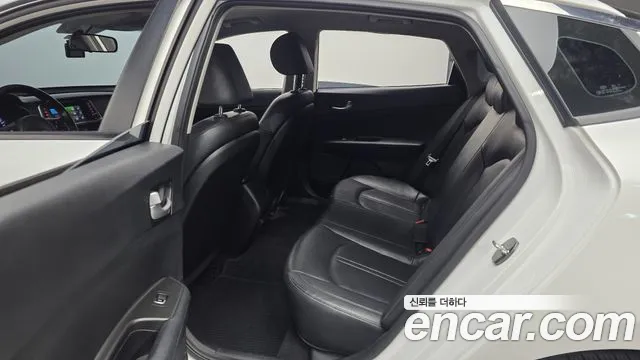 Kia K5 2015 thumb 12