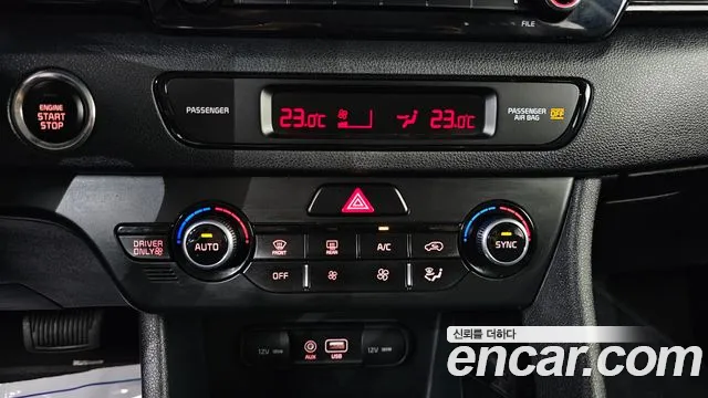 Kia Niro 2016 thumb 7