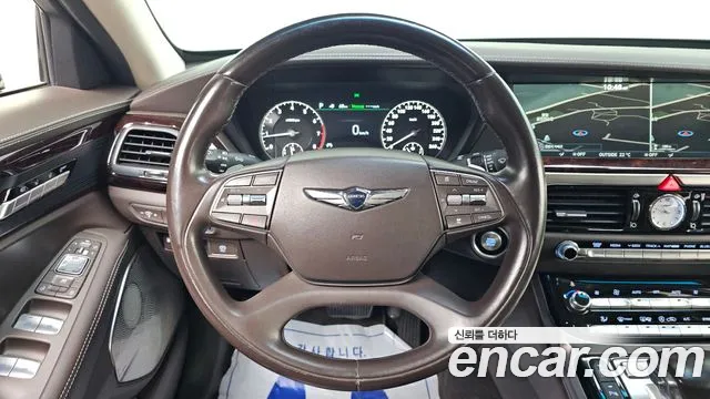 Genesis G90 2017 thumb 6