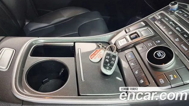 Hyundai Santa Fe 2021 thumb 12