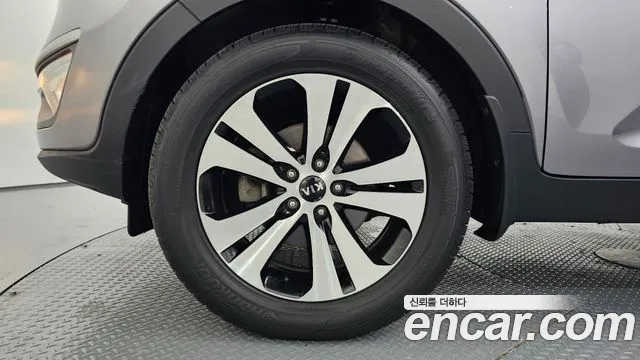 Kia Sportage 2011 thumb 12