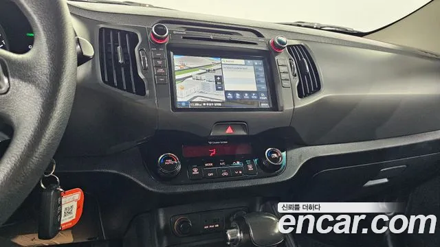 Kia Sportage 2011 thumb 3