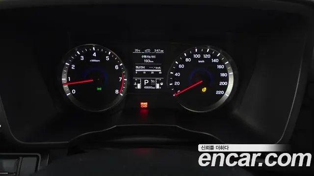 KGM Tivoli 2019 thumb 7