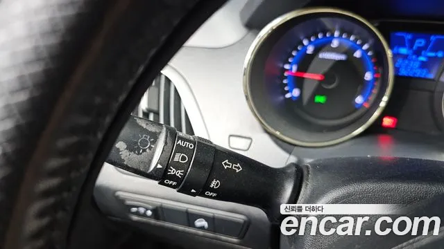 Hyundai Tucson 2011 thumb 12