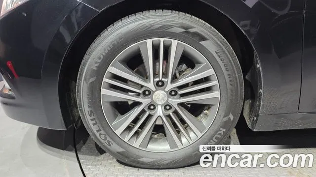 Hyundai Grandeur 2014 thumb 2