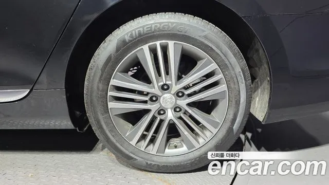 Hyundai Grandeur 2014 thumb 4