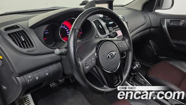 Kia Forte 2013 thumb 6