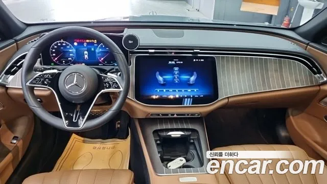 Mercedes-Benz E-Class 2024 thumb 5