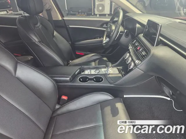 Genesis G70 2020 thumb 4