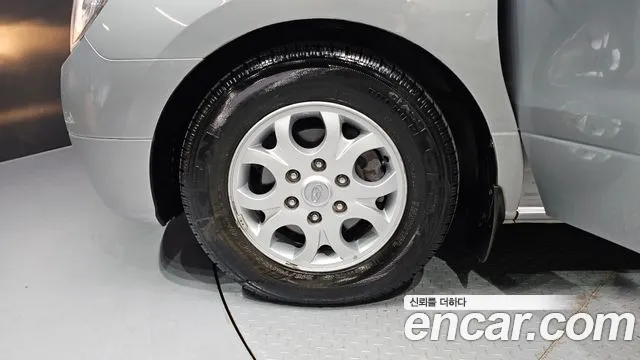 Hyundai Staria 2014 thumb 2