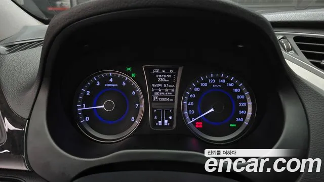 Hyundai Grandeur 2015 thumb 12