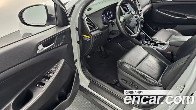 Hyundai Tucson 2017 thumb 8