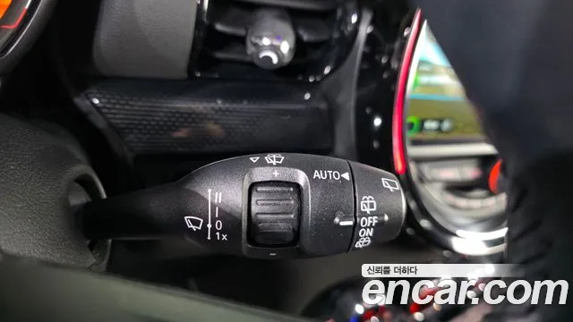 Mini Clubman 2018 thumb 5