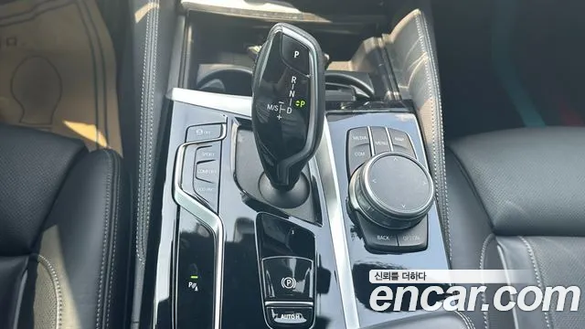 BMW 5 серии 2022 thumb 9
