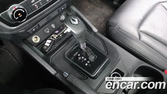 KGM Rexton 2020 thumb 12