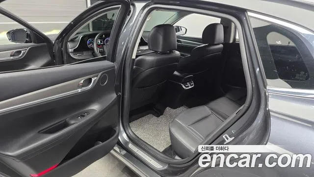 Hyundai Grandeur 2022 thumb 8