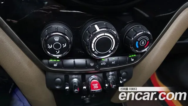 Mini Countryman 2018 thumb 9