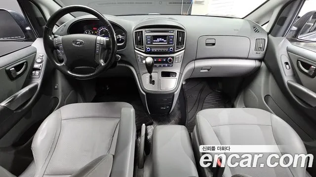 Hyundai Staria 2018 thumb 8
