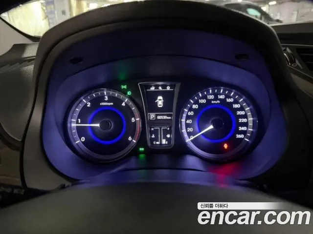 Hyundai Grandeur 2015 thumb 12