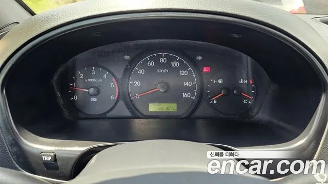 Hyundai Staria 2013 thumb 6