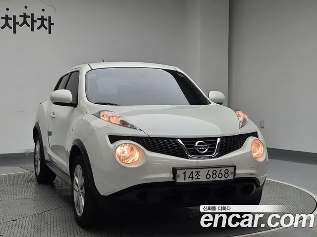 Nissan Juke 2014 thumb 2