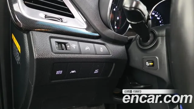 Hyundai Санта Фе 2013 thumb 7