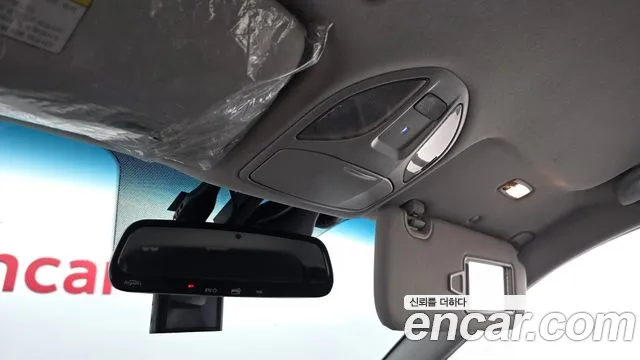 Hyundai Санта Фе 2013 thumb 8