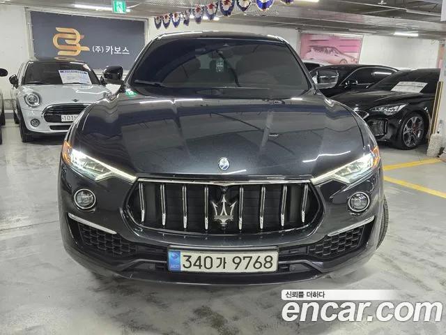 Maserati Levante 2022 thumb 6