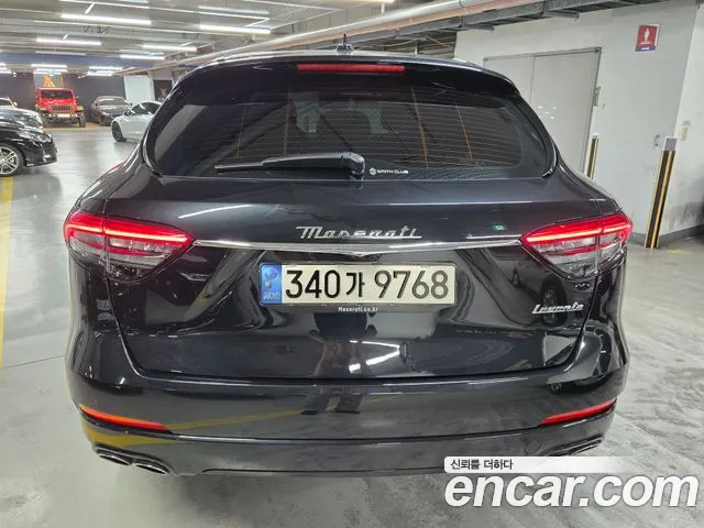 Maserati Levante 2022 thumb 10