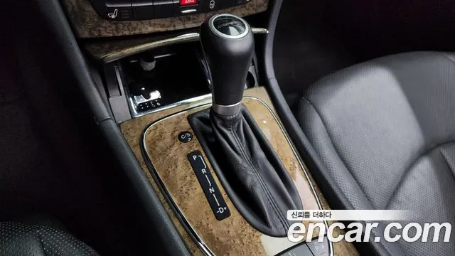 Mercedes-Benz E-Класс 2008 thumb 9