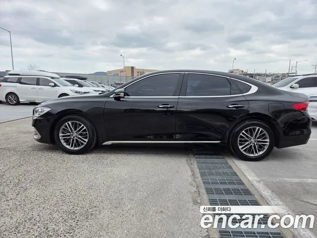 Hyundai Grandeur 2017 thumb 3