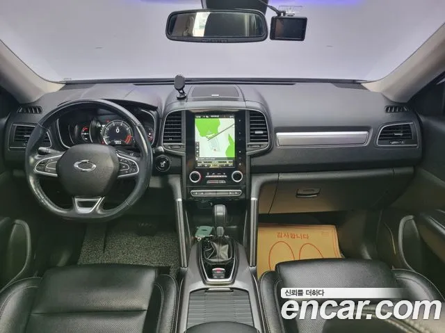 Renault QM6 2017 thumb 11