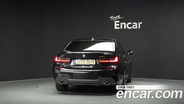 BMW 3 серии 2022 thumb 3