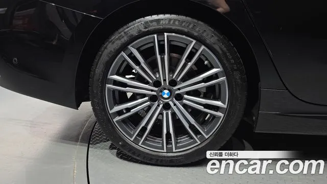 BMW 3 серии 2022 thumb 11
