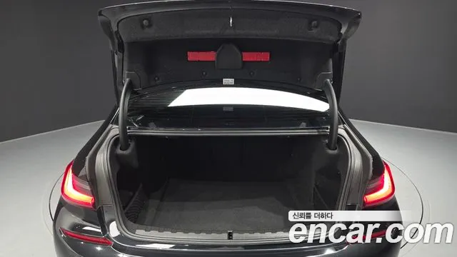 BMW 3 серии 2022 thumb 5