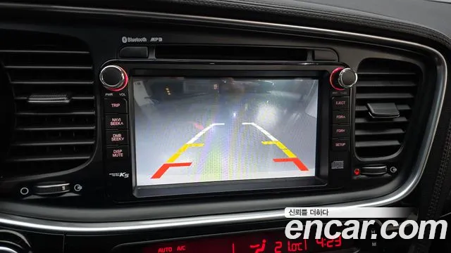 Kia K5 2014 thumb 9