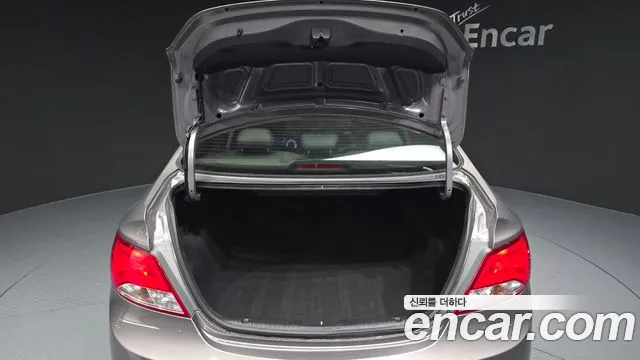 Hyundai Accent 2018 thumb 11