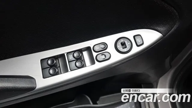 Hyundai Accent 2018 thumb 8