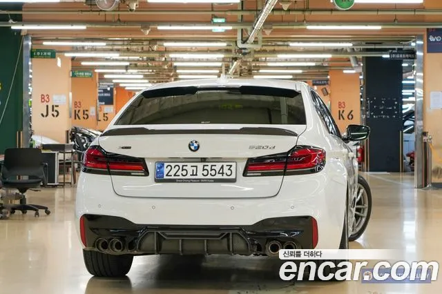 BMW 5 серии 2020 thumb 8