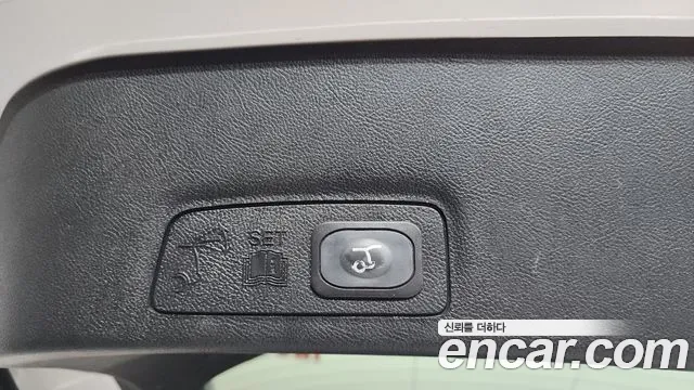 Lincoln MKC 2017 thumb 3