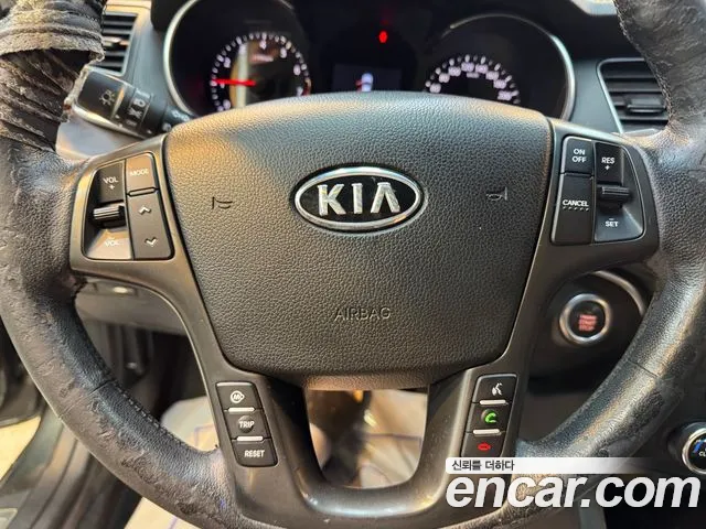 Kia K7 2011 thumb 11