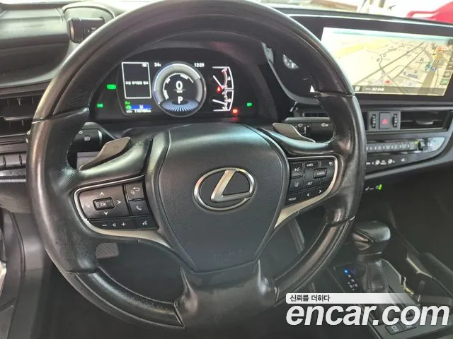 Lexus ES 300h 2023 thumb 8