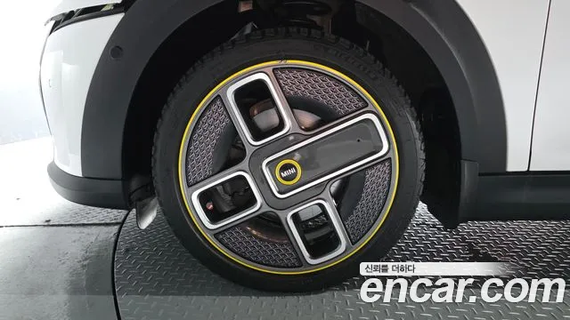 Mini Cooper Electric 2023 thumb 5