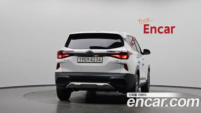 Kia Seltos 2020 thumb 11